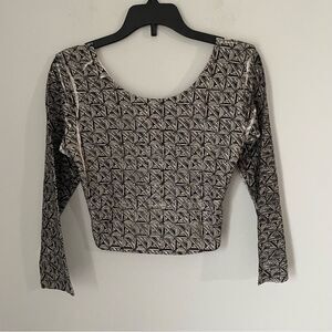 Material Girl Women’s Scoop Neck Printed Long Sleeve Copped Top size S